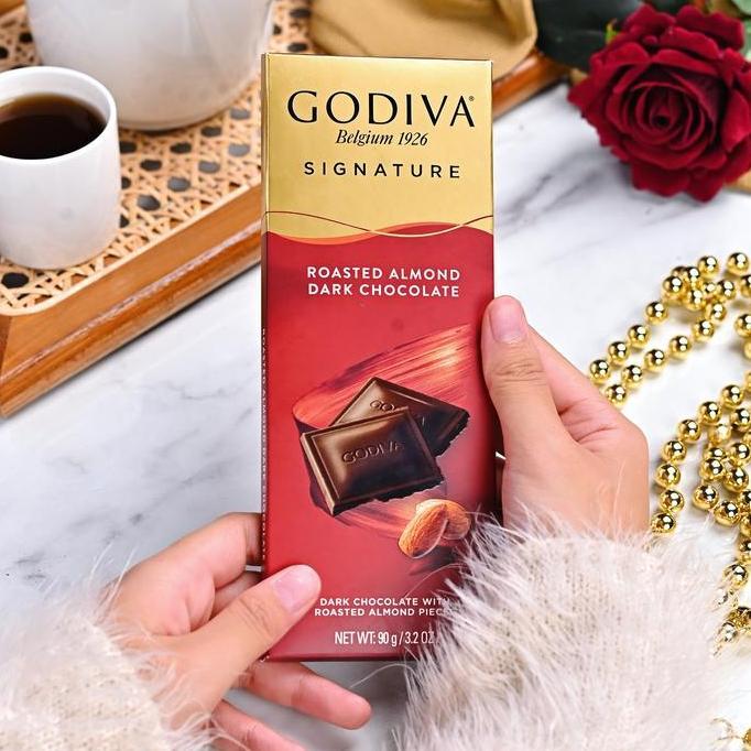 GODIVA Signature Chocolate Tablet