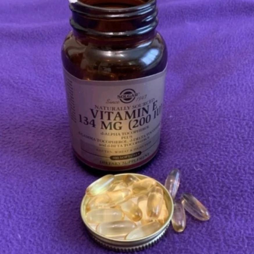 Solgar Vitamin E 134 Mg (200 Iu) 100 Softgels D-Alpha Tocopherol Plus Original