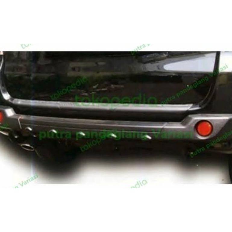 tanduk bumper pengaman belakang mobil toyota avanza lama