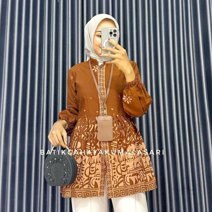 Newrelig- Blouse Batik Wanita Lengan Balon Maheswari Coklat Bata - Atasan Wanita Kekinian