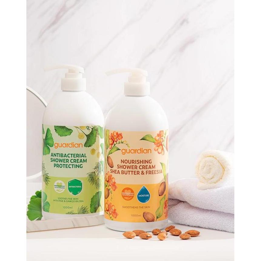 Sabun Mandi / Shower Cream Guardian Body Wash 1000 Ml Moisturising, Cucumber & Aloe Vera, Cherry Blo