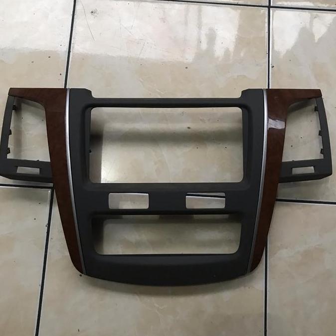 Frame Panel Head Unit Fortuner Premium
