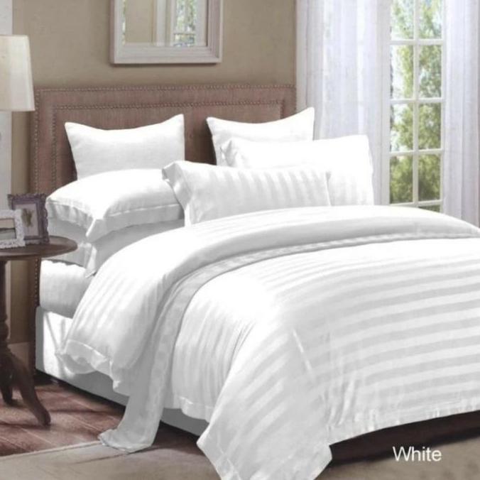 Sprei Set Motif Salur Putih