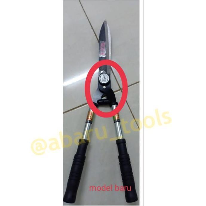 Gunting rumput besi Daiyu