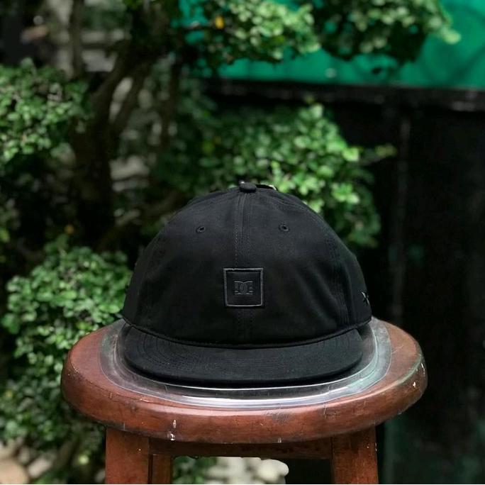 Dc 1994 Strapback Cap Black BNWT BARANG STORE