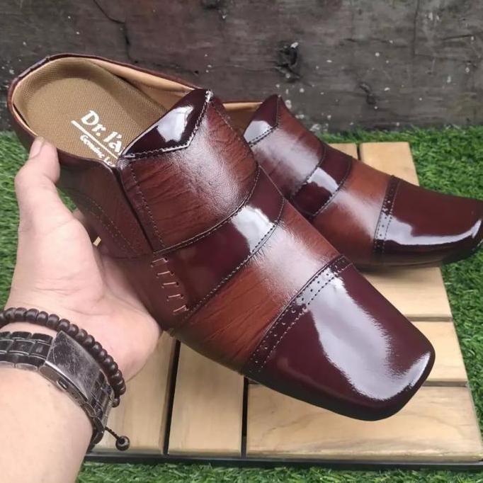 Sepatu tutong kulit pria sepatu bustong kulit asli pria berkwalitas
