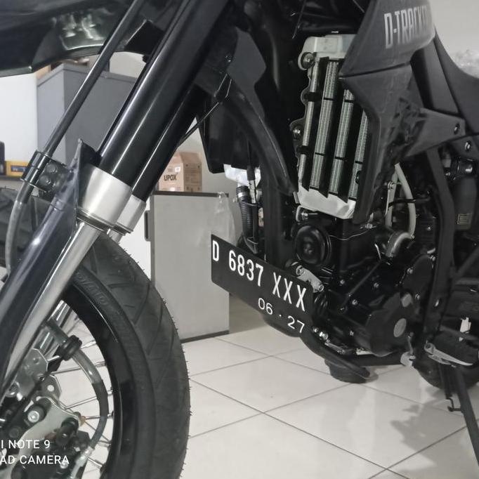 Dudukan plat nomor depan bawah KLX 250 DTRACKER X 250