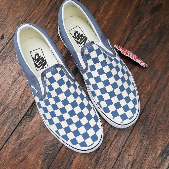vans slip on checkerboard blue mirage