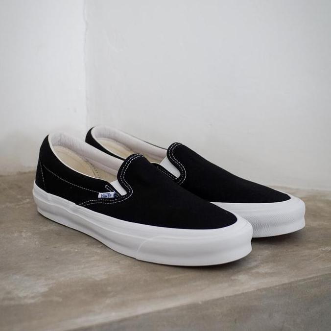vans slip on og black white 2020