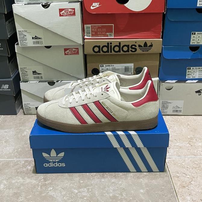 Adidas gazelle x manchester united terrace cream white (Resmi ADIDAS)