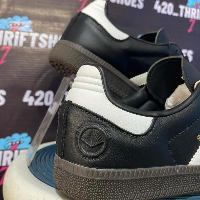 Adidas Samba black vegan