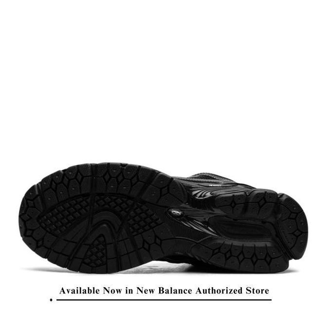 Sepatu NB New Balance 1906R Black Silver M1906RCH