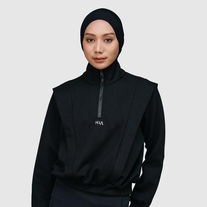HIA Everywear Nomi Half Zip Sport Sweater Black Oversize Fit Olahraga Running Gym Padel Tennis Jaket
