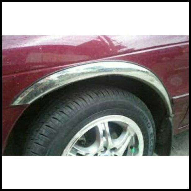 DISKON FENDER TRIM OVER FENDER MOBIL INNOVA !