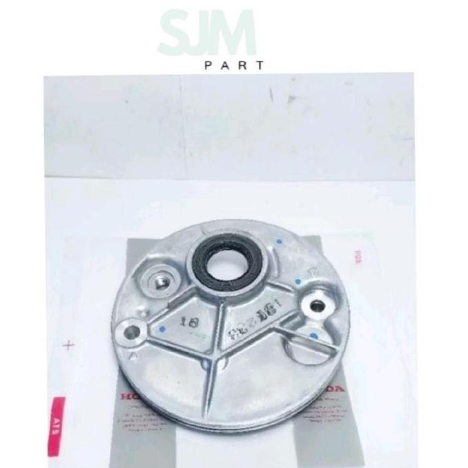 Dudukan Seal Kruk As Tutup Mesin Oil Separator Honda Beat Fi Scoopy-Fi Genio Fi 11320-K0J-N00 - Moto