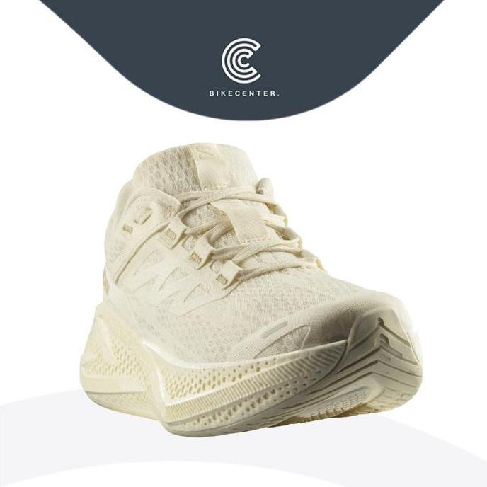 SALOMON - AERO GLIDE 3, Women's Running Shoes, Vanilla Ice / Almond Milk - Sepatu Lari Wanita