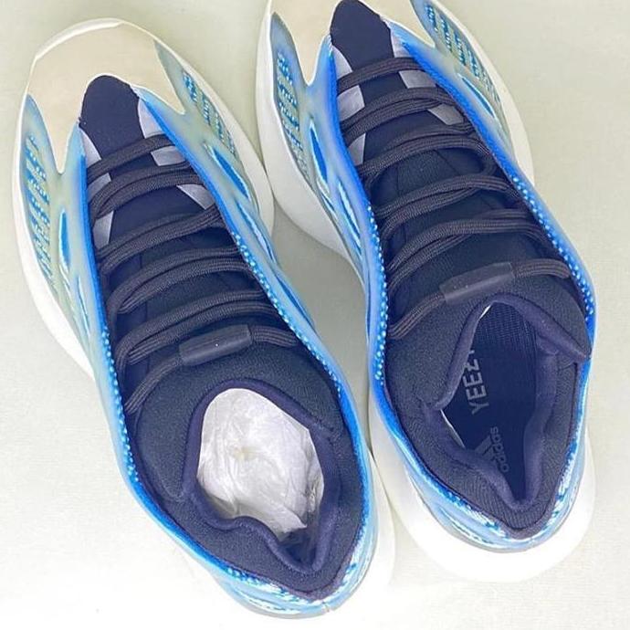 Adidas Yeezy 700 V3 Arzareth Glow In The Dark (not Sacai Off White) - 100% Authentic Orinal Guarante