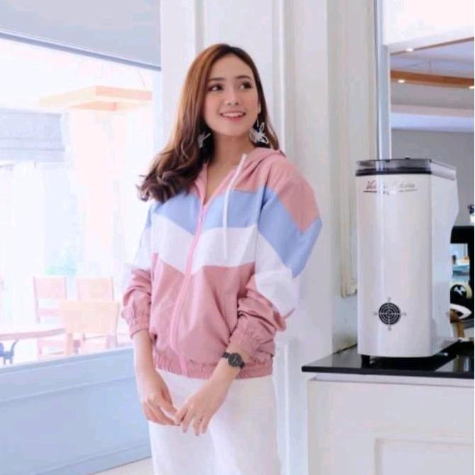 Grade Ori Jaket Parasut Wanita Seleting Sport L-3Xl