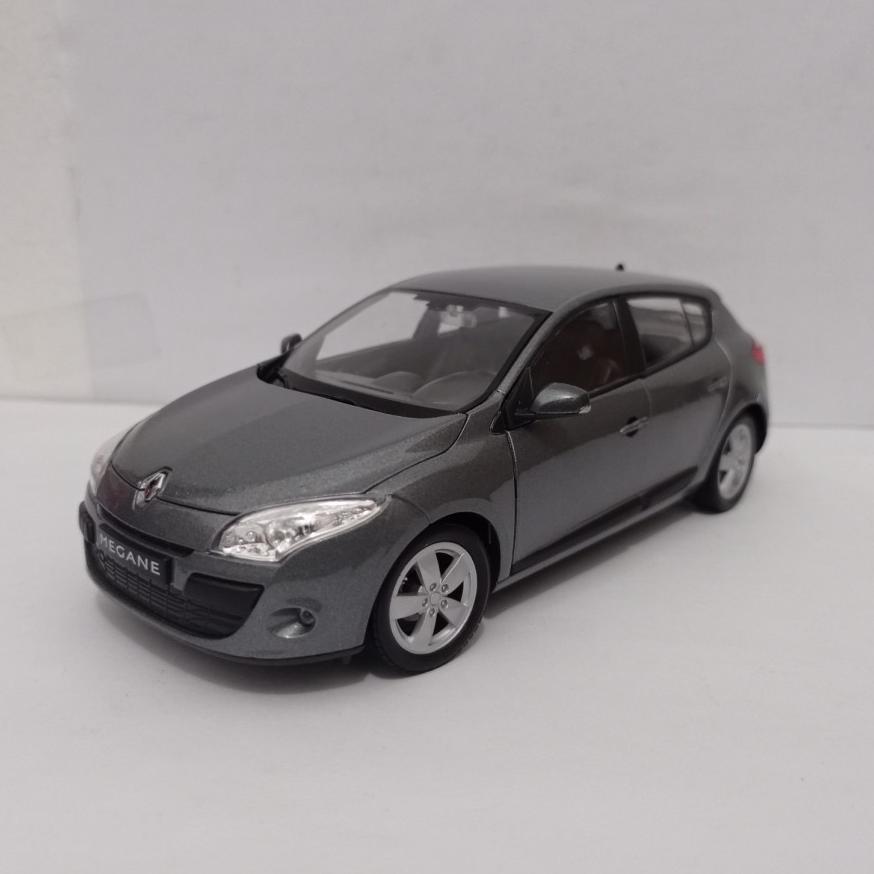 Lss Diecast Mobil Megane Renault Welly 1:24 Mobil Mainan Koleksi Harga Murah