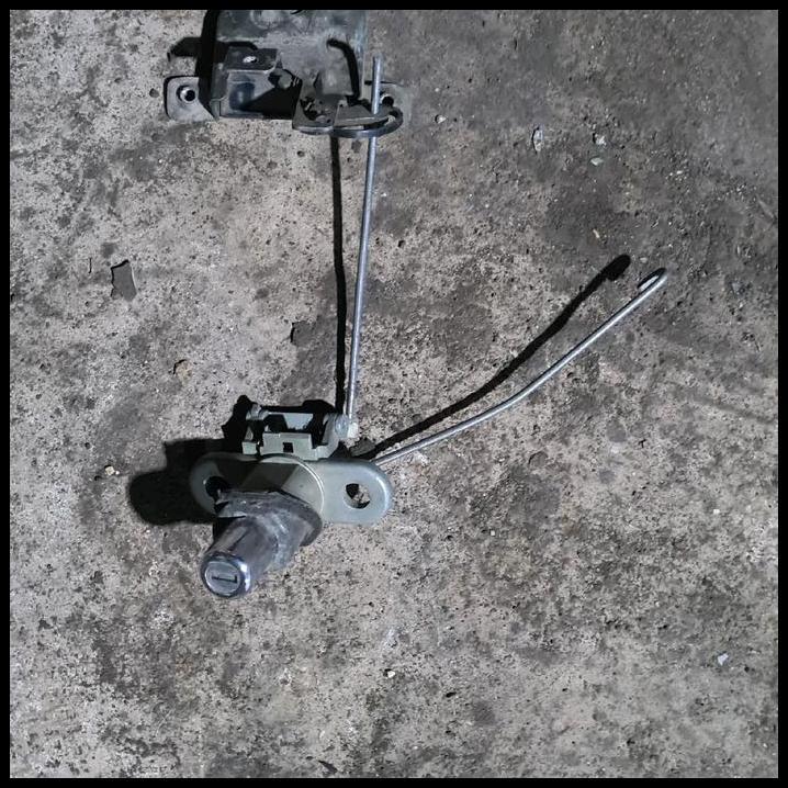 TERMURAH RUMAH CYLINDER BUKA KUNCI BAGASI BMW E36 
