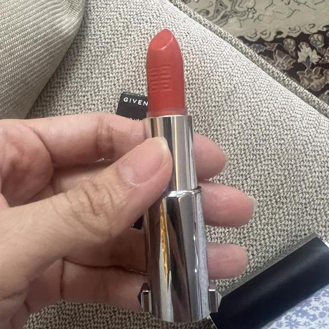 Thebest- Givenchy matte lipstick 317