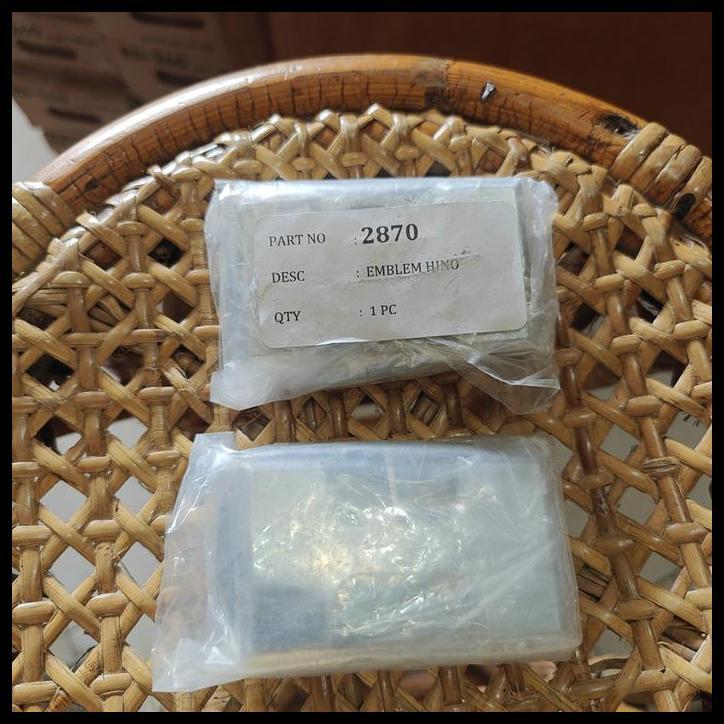 TERLARIS EMBLEM TEMPELAN HINO HINO 500 HINO500 