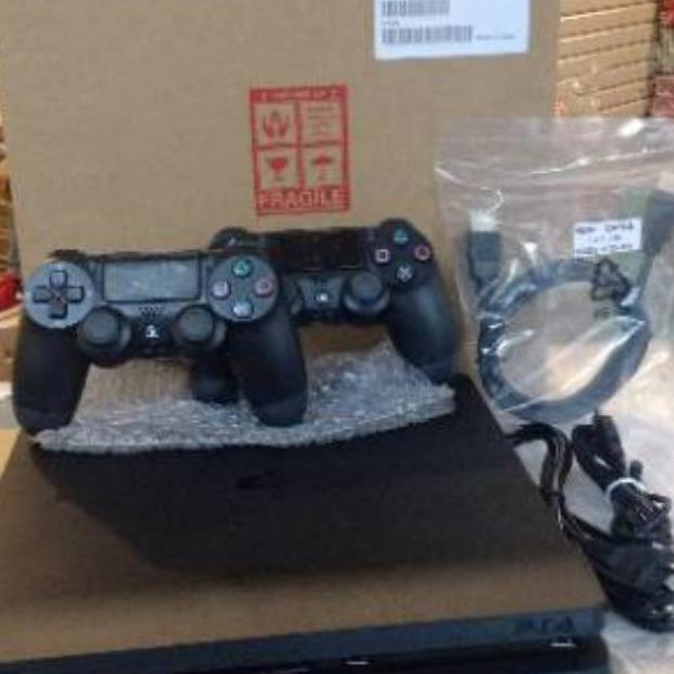ps4 slim 22xx 1TB HEN versi terbaru 9.00/11.00 pes 2025+ 2 stik + FULL GAME