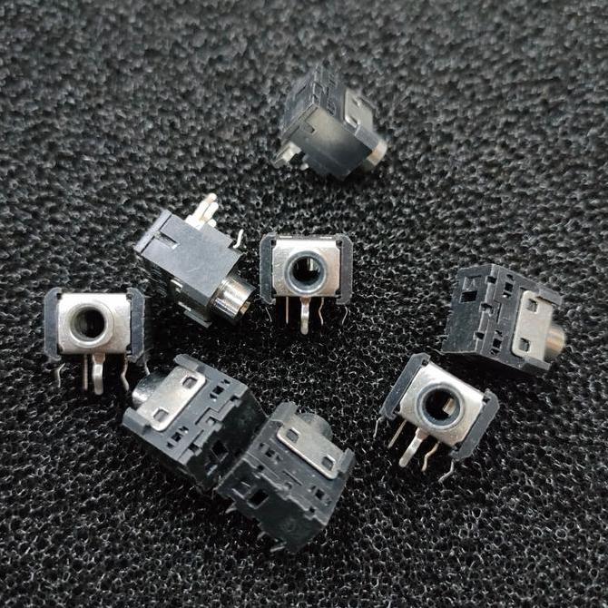 Soket Jack Streo 3,5mm Jack Female 3,5m soket body 3,5mm Streo