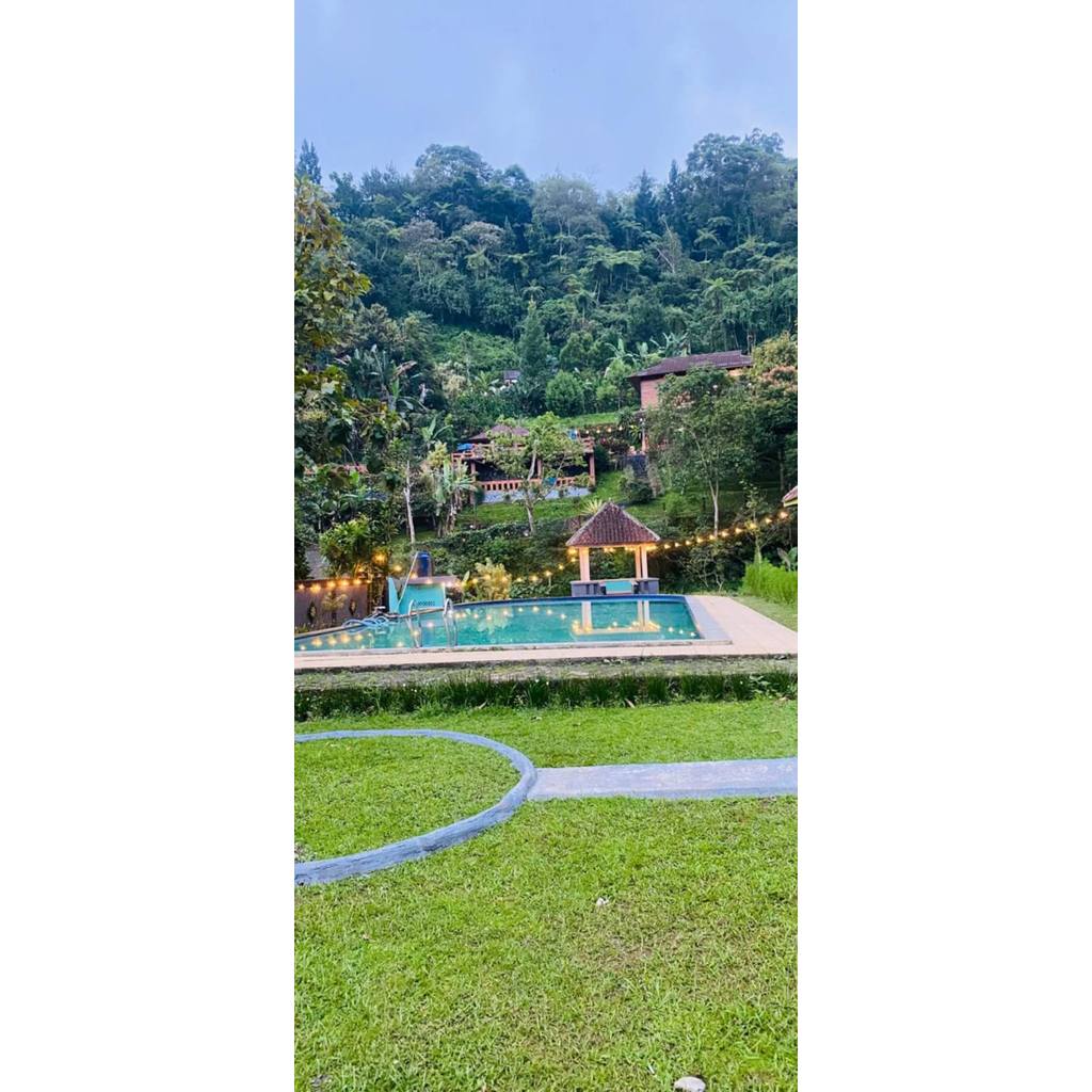 Sewa villa murah/Sewa villa puncak bogor/top view/Villa Pertiwi