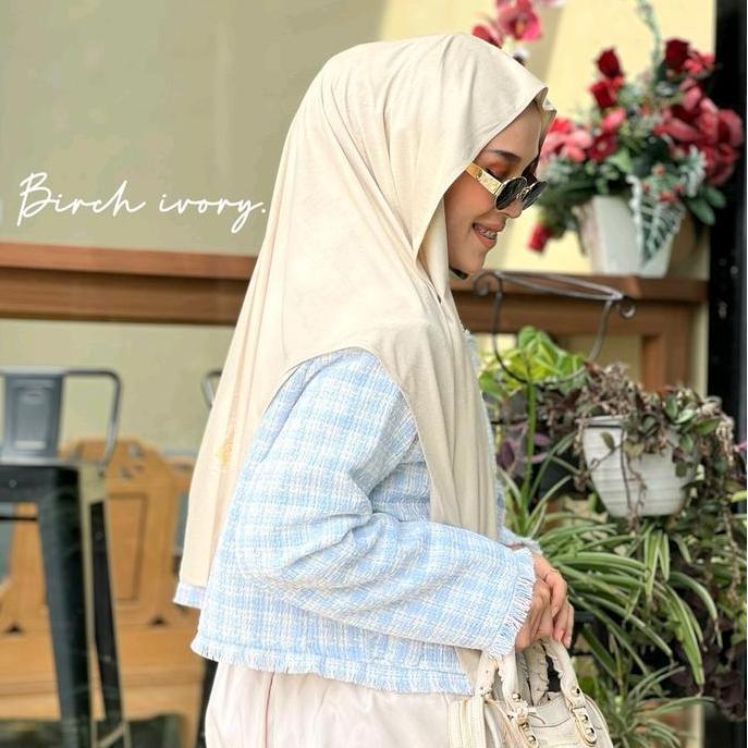Terpopuler- Lia Royani Hijab-Lr Hijab-Pasmina Oval Kaos Rayon Pasmina Kaos Rayon Oval Lr (Pasmina Vi