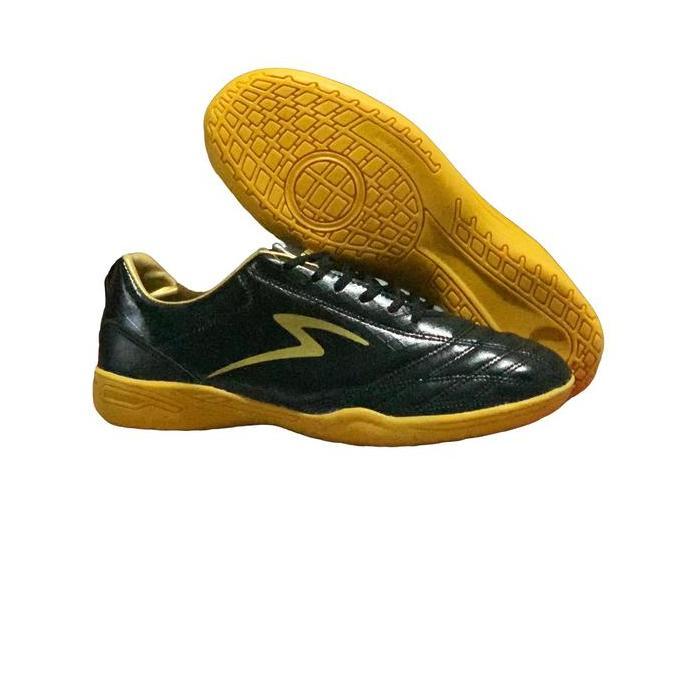 Golbye- Sepatu Futsal Specs Infinity Pink Terbaru Bonus Kaos Kaki Deker Jaitan Premium Specs Lightsp