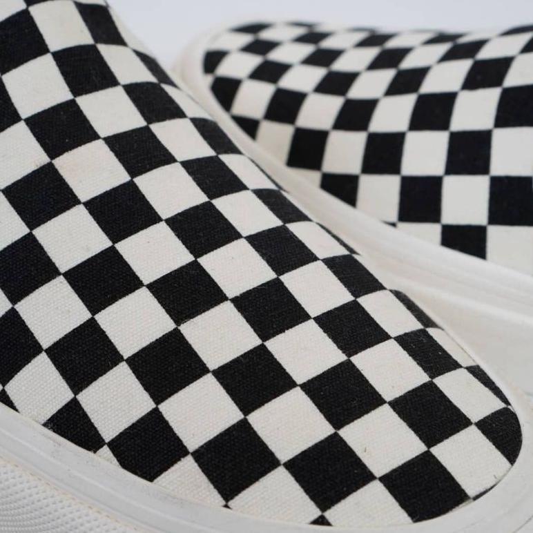 CUCI GUDANG Er-Q - SEPATU SLIP ON CHECKERBOARD OG BLACK WHITE PRIA WANITA| SEPATU MOTIF CATUR SLIP O