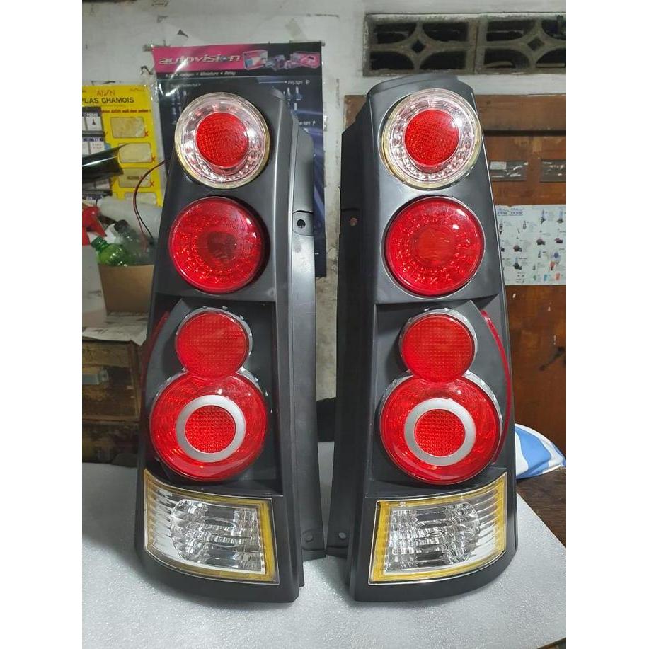 Terlaris Stoplamp - Variasi Black Altesa Hitam T Avanza Atau D Xenia 2010 Lama