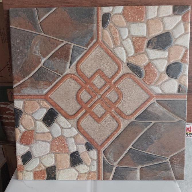 KERAMIK 40X40 KASAR BATU CORAL KESAT MATT PUTIH COKLAT