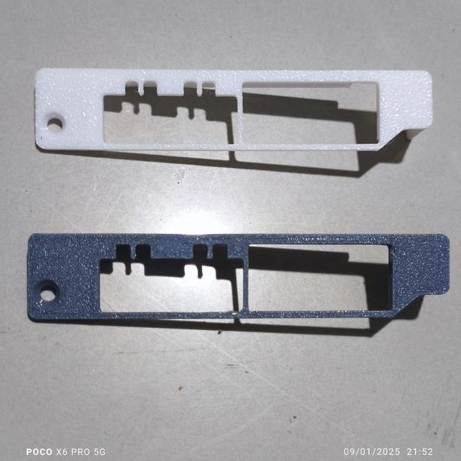DR223 >> Bracket Plastik Lan SFP Card Lenovo ThinkCentre M920x M720q ThinkStation