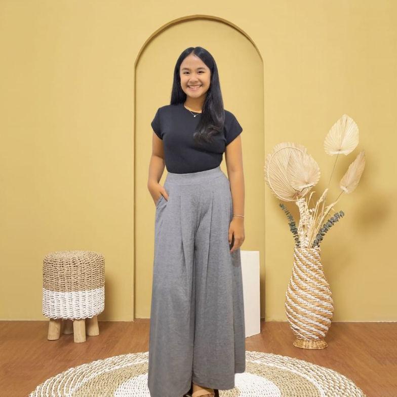 BEST SALE UNQ comfy wide cullotes/celana kulot import/branded/celana kulot panjang