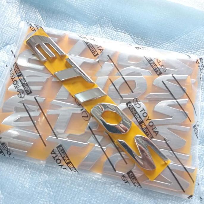 emblem tulisan ETIOS original