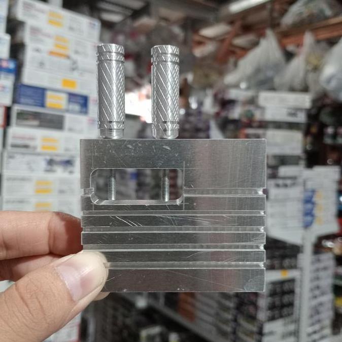 ALAT PELURUS AS TAMIYA / SHAFT CHECKER / ALAT CEK KELURUSAN AS