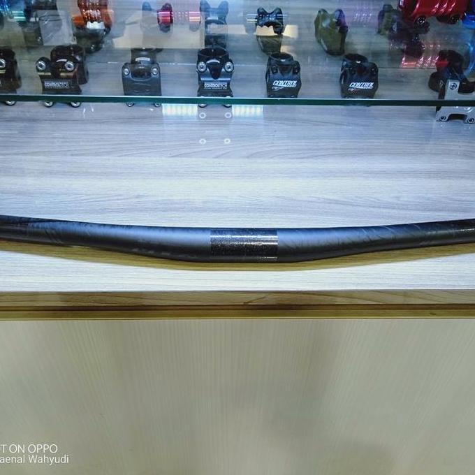 handlebar Carbon flat 31.8mm 780mm Black