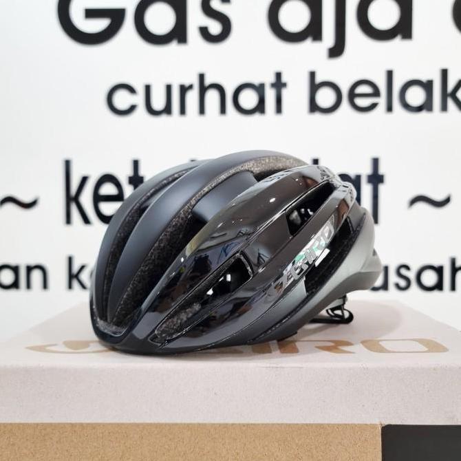 Giro Synthe MIPS II Helmet - Matte Black
