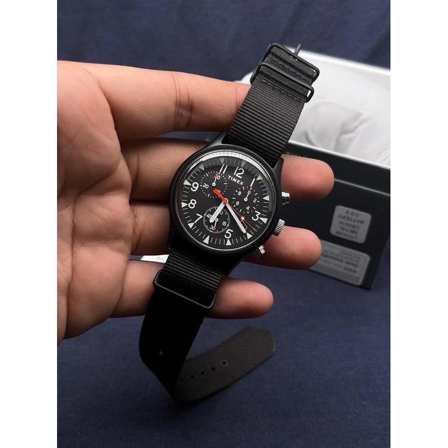 Timex MK1 TW2R67700 Chronograph Mens Black Dial Black Nylon Strap terlaris