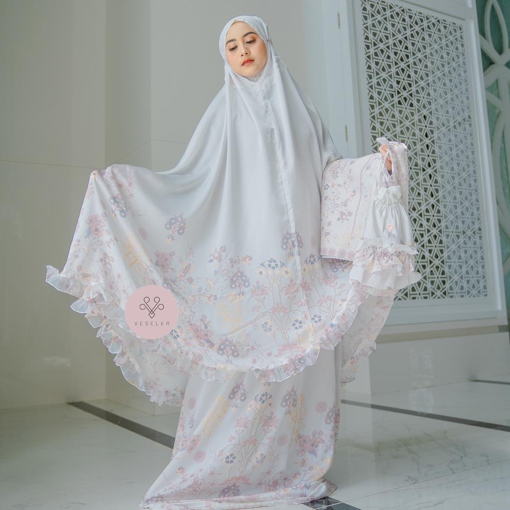 VESELKA Iznik Beyaz Mukena Travel Dewasa Motif Printing Sajadah Mahar Pernikahan Hampers Box Satin S