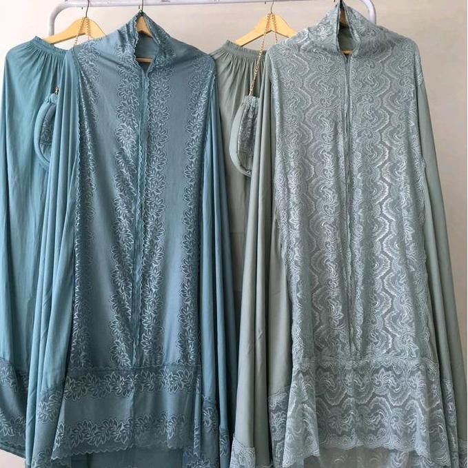 mukena Naira bahan Zara silk