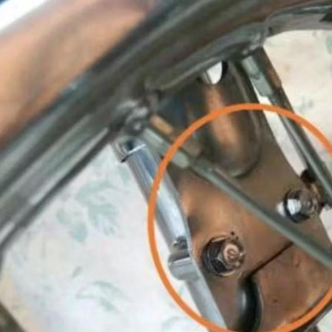 Baut spakbor slebor depan ori original cb100 cb125 s90 benly s90z cg110 cg125 cb cg gl110 100 125 wi