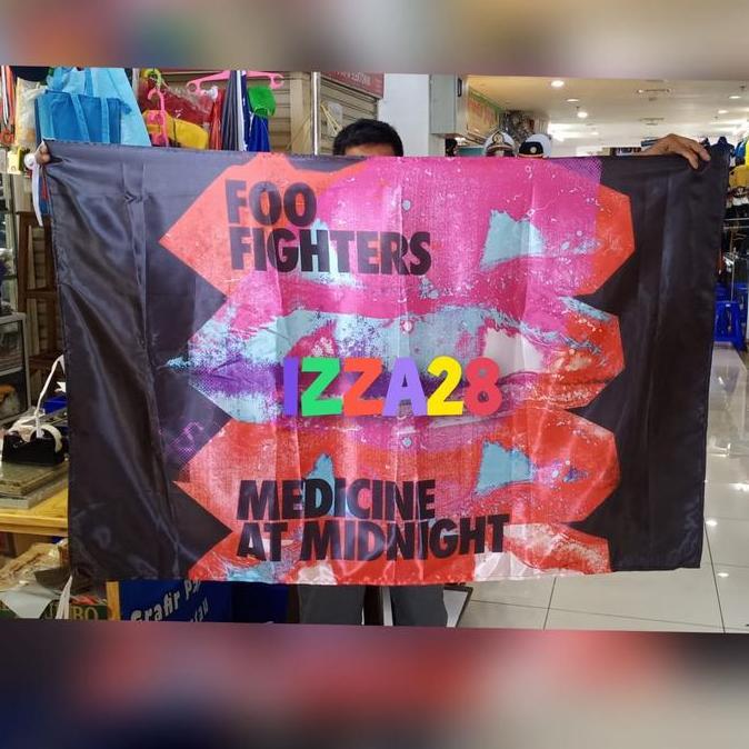 bendera logo atau custom ukuran 100 x 150 cm