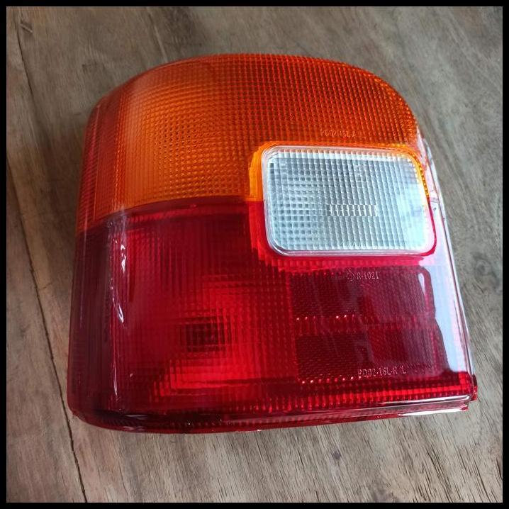 DISKON STOPLAMP BELAKANG DAIHATSU CERIA TAHUN 2001-2003 IMPORT 