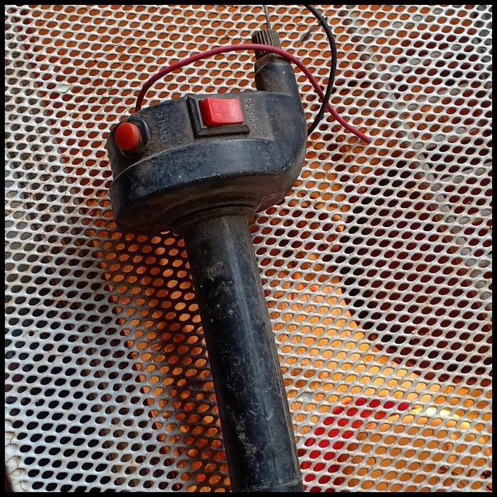 TERLARIS HOLDER GAS MOTOR VARIASI