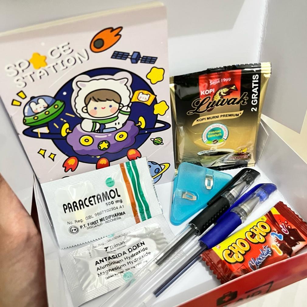 FREE ONGKIR [READY STOK] P3K SKRIPSI | HAMPERS KADO SEMPRO SIDANG UNIK | ALAT TULIS FUNGSIONAL & PER