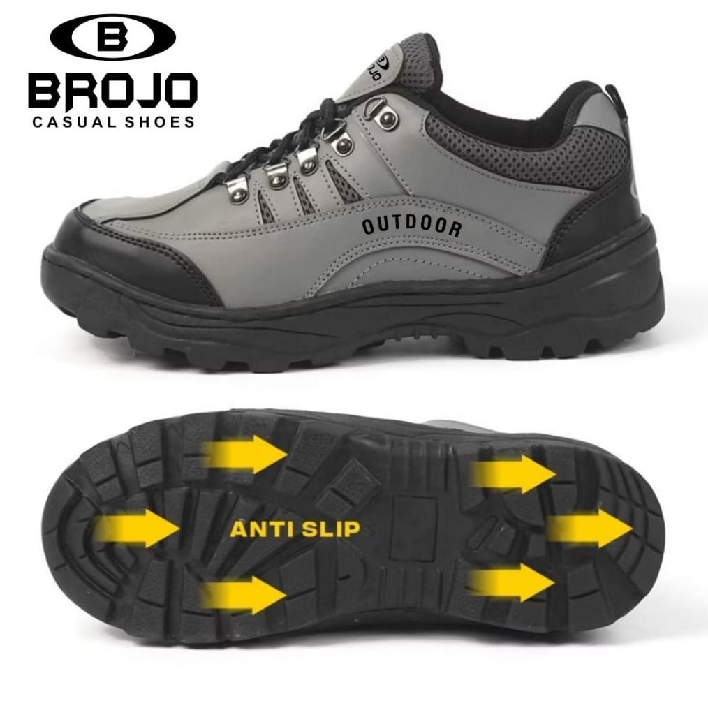 CUCI GUDANG Sepatu Hiking Sepatu Gunung Outdoor Adventure Sepatu Tracking Sepatu Kerja