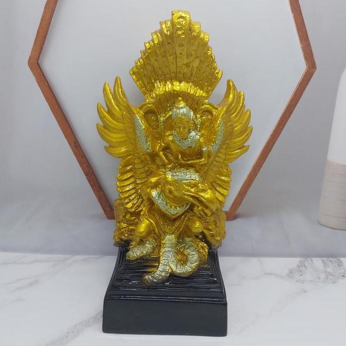 '' MINIATUR PAJANGAN RUANG TAMU AESTHETIC PATUNG GARUDA WISNU KENCANA GWK BALI WARNA EMAS HITAM ''